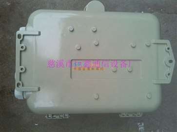 慈溪市巨鑫通信設備廠營業(yè)部 專業(yè)供應大量批發(fā)1分8光分路器箱